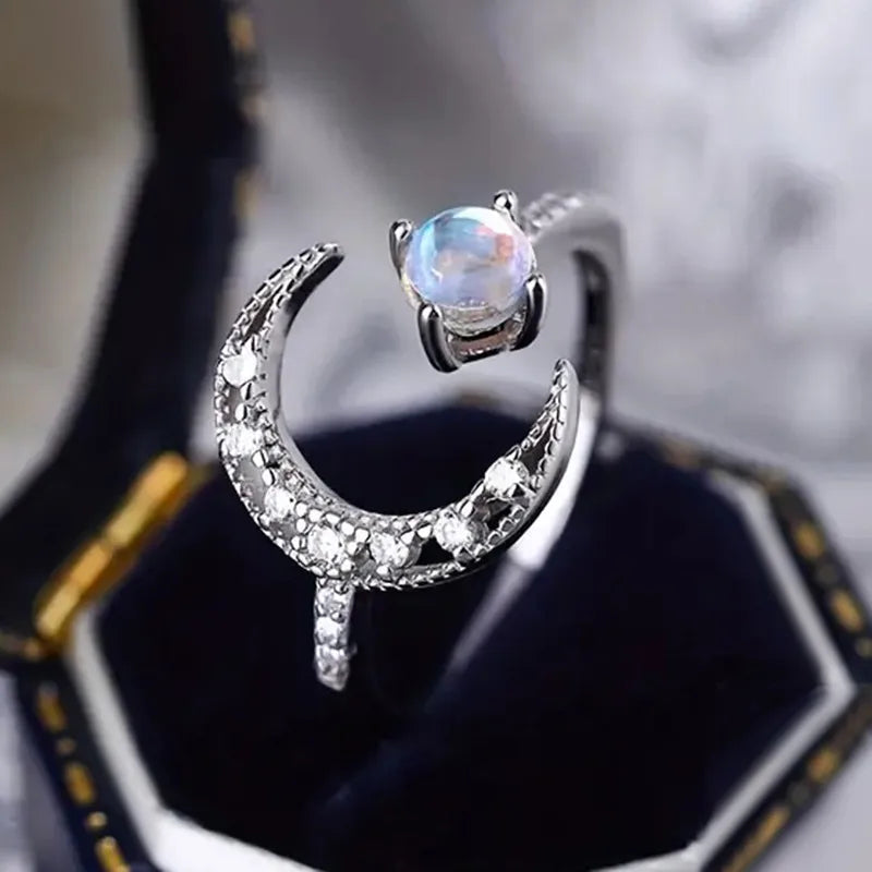 * Bague Cuivre avec Incrustation en Pierre de Lune Forme de Lune Réglable