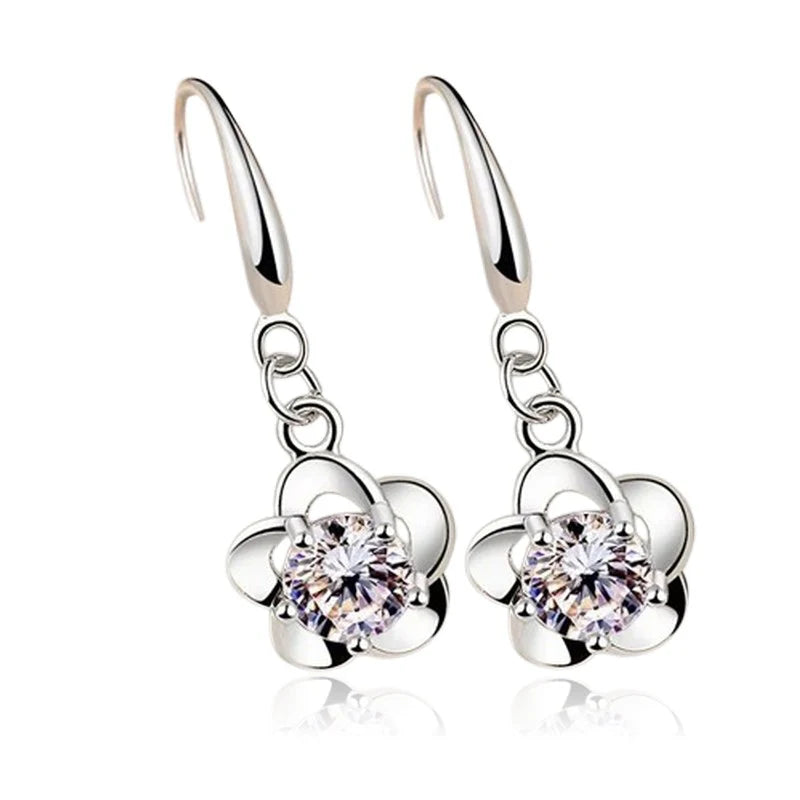 Boucles d'Oreilles Flower – Argent 925 & Zirconium | Grâce Florale & Élégance Intemporelle