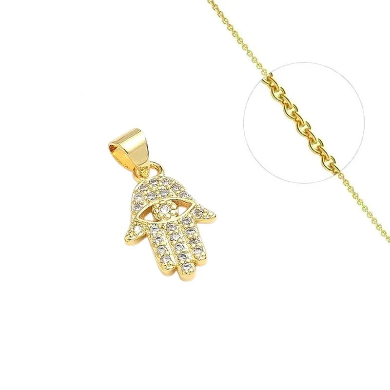 Collier Pendentif Main de Fatma Serti de Zirconiums Blancs Doré – Plaqué Or 1 Micron | Bijou Femme