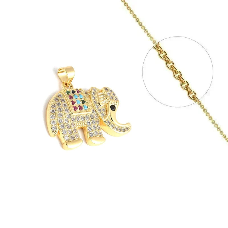 Collier Doré Pendentif Éléphant Zirconiums Multicolores – Chaîne 45 cm | Bijou Original