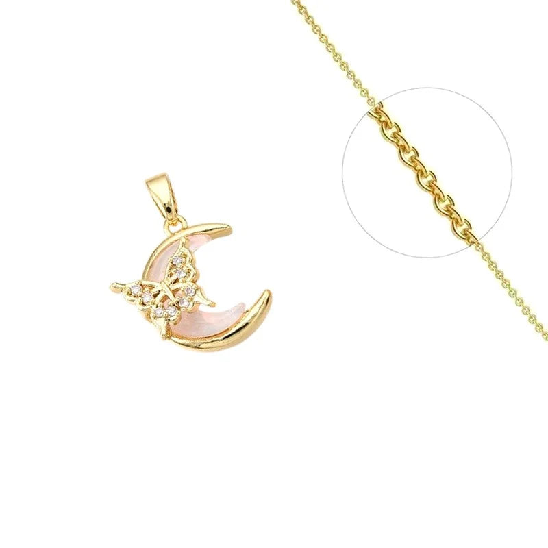 Collier Pendentif Lune & Papillon Zirconiums Sertis – Plaqué Or 1 Micron