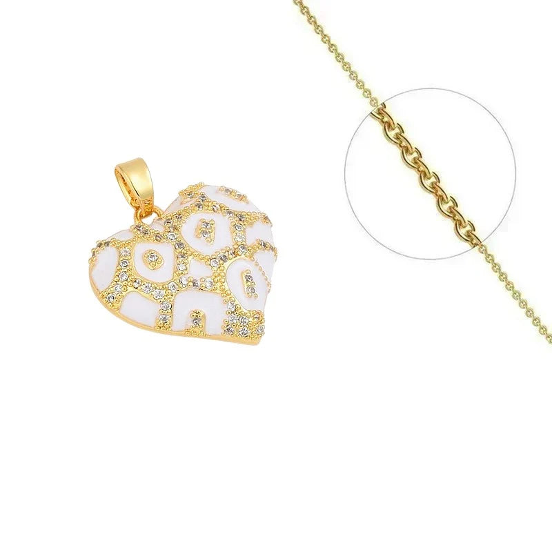 Collier Doré Pendentif Cœur Émail Zirconiums Sertis – Plaqué Or 1 Micron