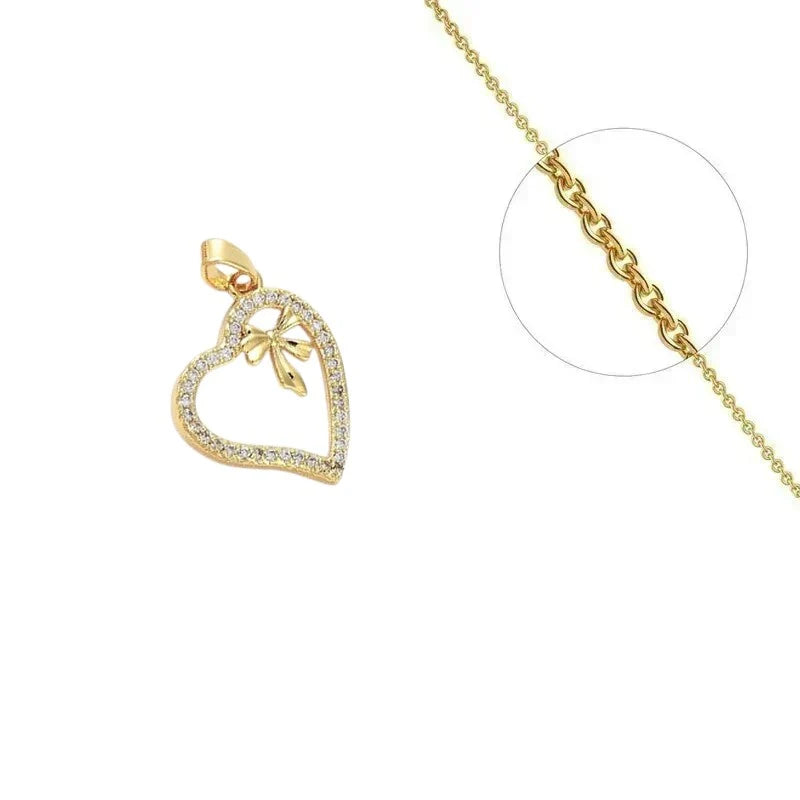 Collier Doré Pendentif Cœur Ruban Zirconiums – Chaîne 45 cm | Bijou Romantique