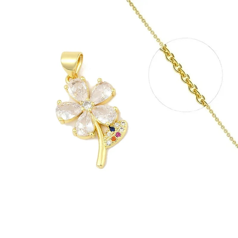 Collier Pendentif Fleur Serti de Zirconiums Brillants Doré – Plaqué Or 1 Micron | Bijou Femme