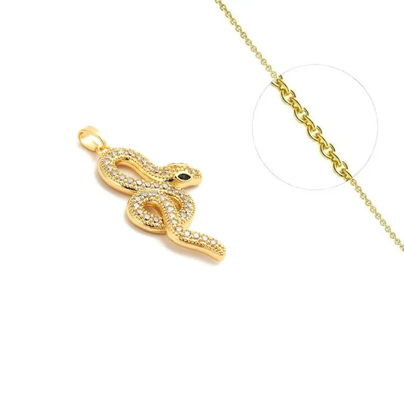 Collier Pendentif Serpent Sinueux Zirconiums Blancs Doré – Grand Format | Plaqué Or 1 Micron