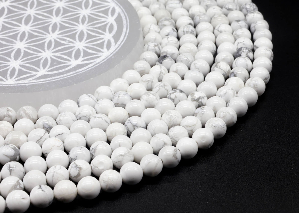 Perles Howlite 8mm sur fil 38cm