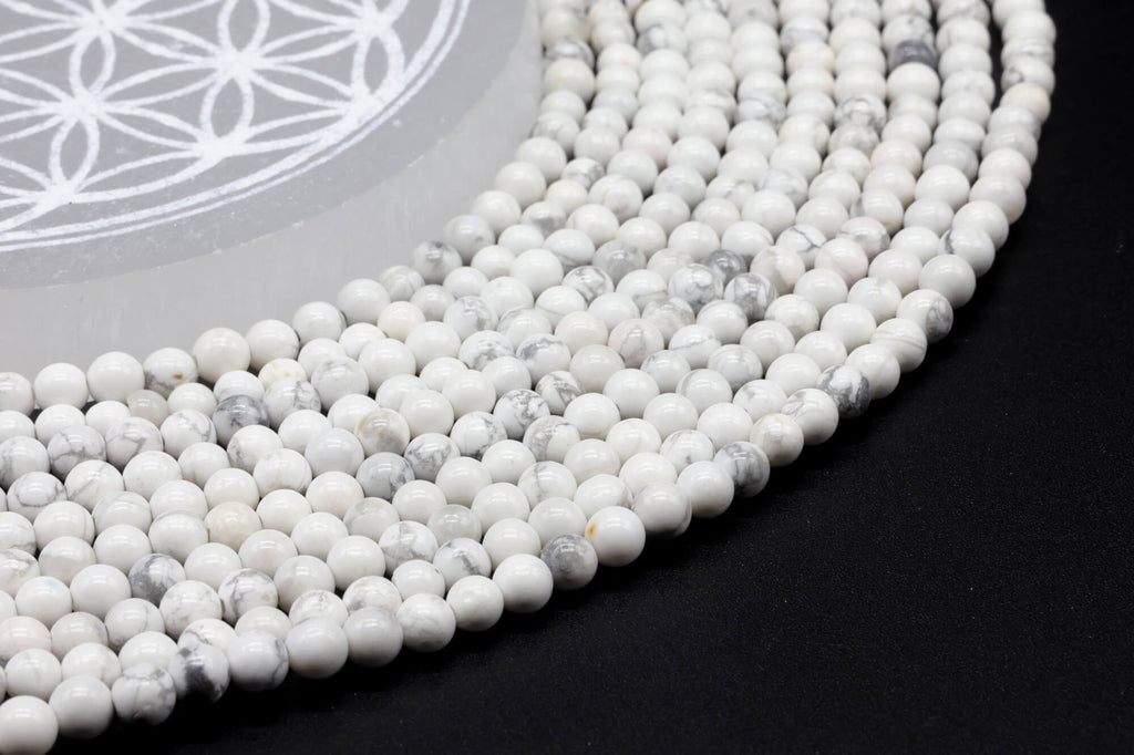 Perles Howlite 4mm sur fil 38cm