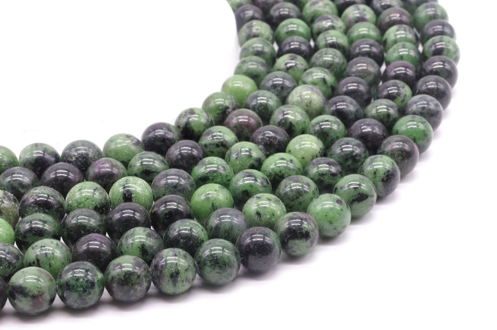Perles Rubis Zoïsite 10mm sur fil 38cm