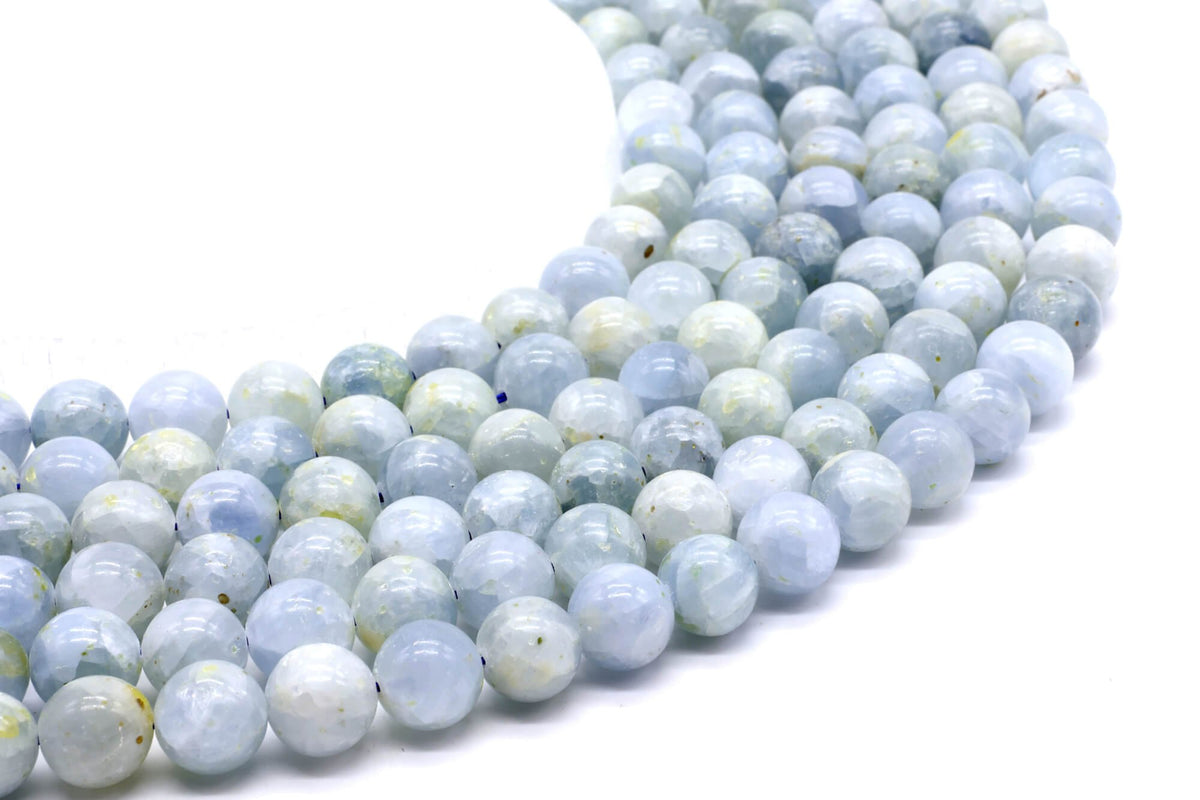 Perles Celestine 'AA' 10mm sur fil 38cm