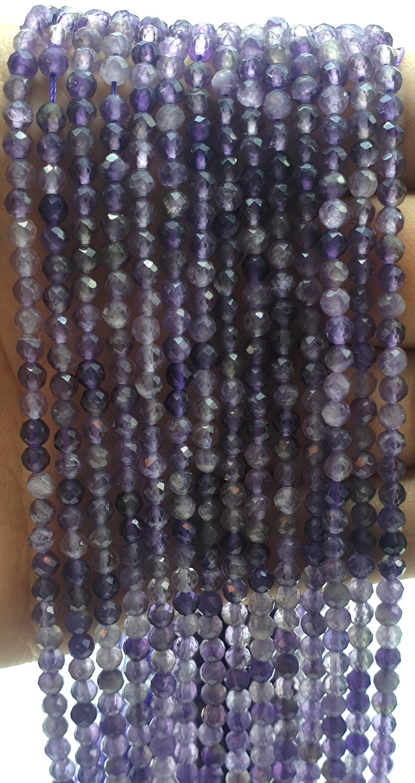 Perles facettées Améthyste 3mm sur fil 38cm