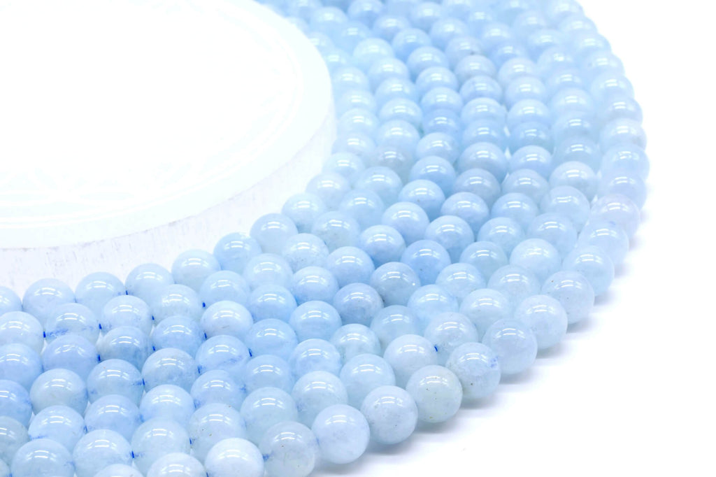 Perles Aigue Marine 'AA' 8mm sur fil 38cm