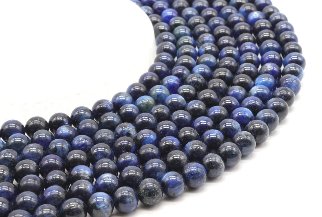 Perles Cyanite 8mm sur fil 38cm