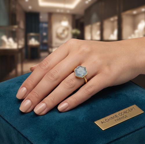 * Bague Argent 925 Aigue-Marine Hexagonale Plaquée Or – Poinçon Certifié | Géométrie de l'Océan & Sérénité