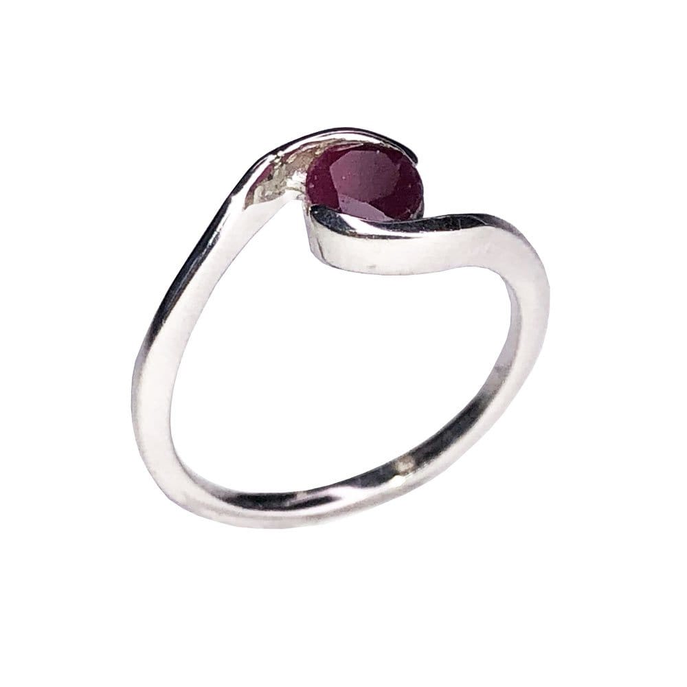 Bague Rubis "Doriane" en Argent 925 – Cabochon Rond Facetté