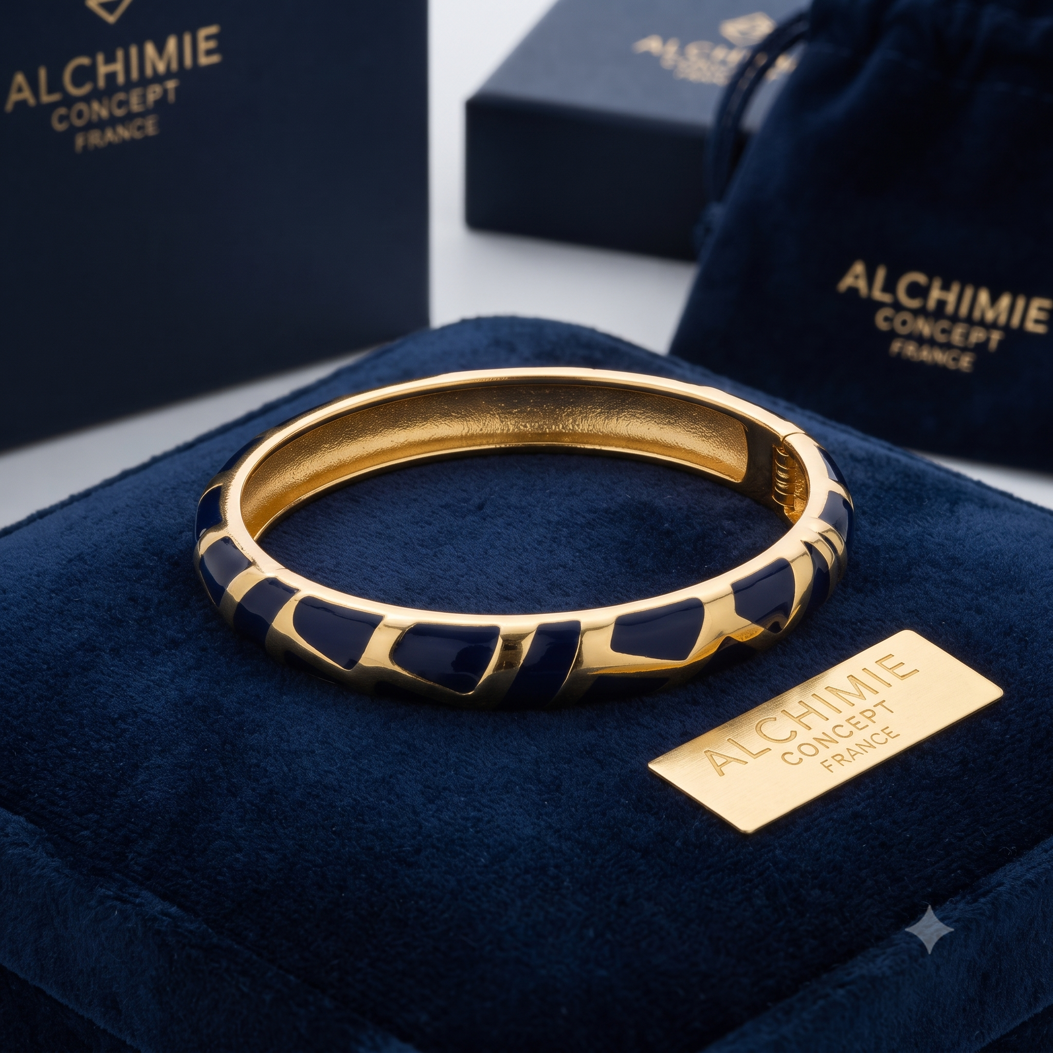 * Bracelet Femme Jonc Émail Doré Noir 18K – Plaqué Or 1 Micron Premium | Bijou Élégant Tendance