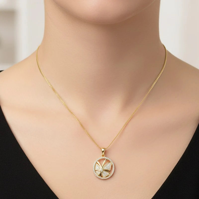 Collier Pendentif Papillon Serti de Zirconiums Étincelants Doré – Plaqué Or 1 Micron | Bijou Femme