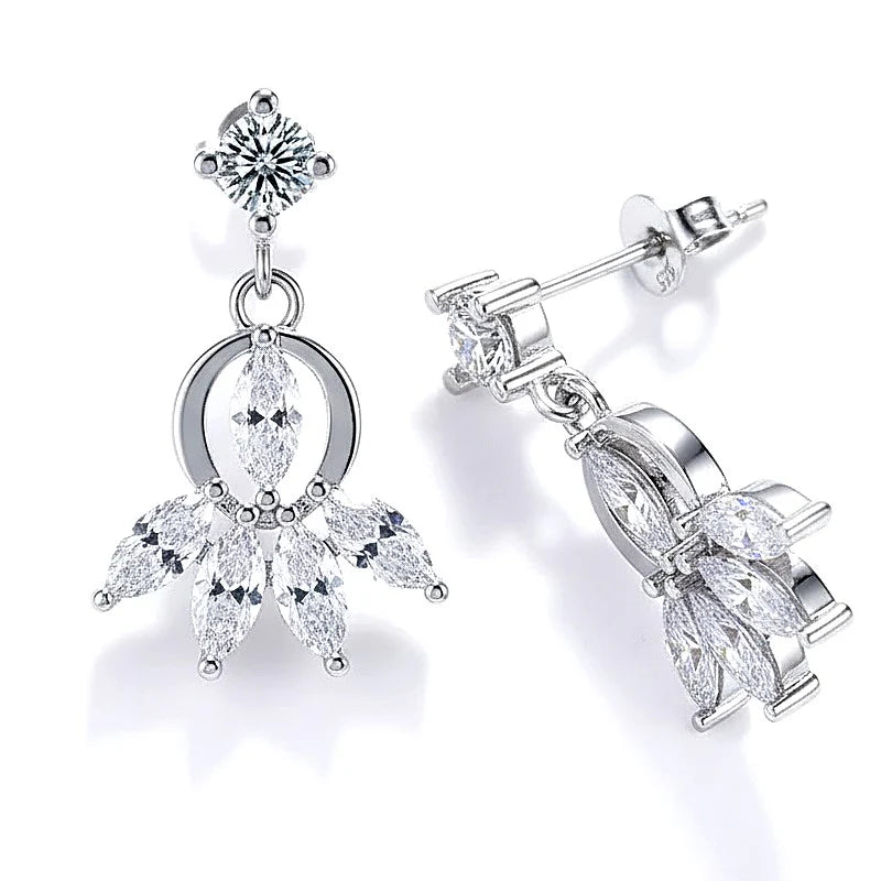 Boucles d'Oreilles Éventail Argent 925 & Zirconium – Éclat Diamant, Légèreté Absolue
