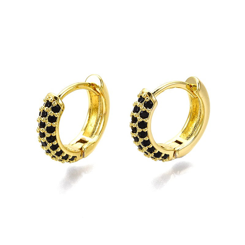 Boucles d'Oreilles Élégance Noire – Zirconiums Sertis & Plaqué Or