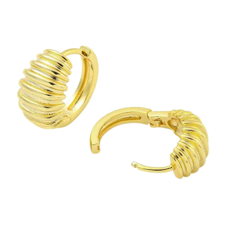 Boucles d'Oreilles Créoles Dorées – Élégance Intemporelle