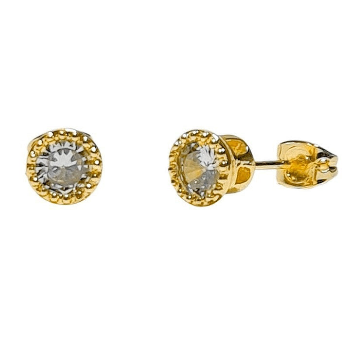 Boucles d'Oreilles Clous Dorées 7mm – Élégance Intemporelle