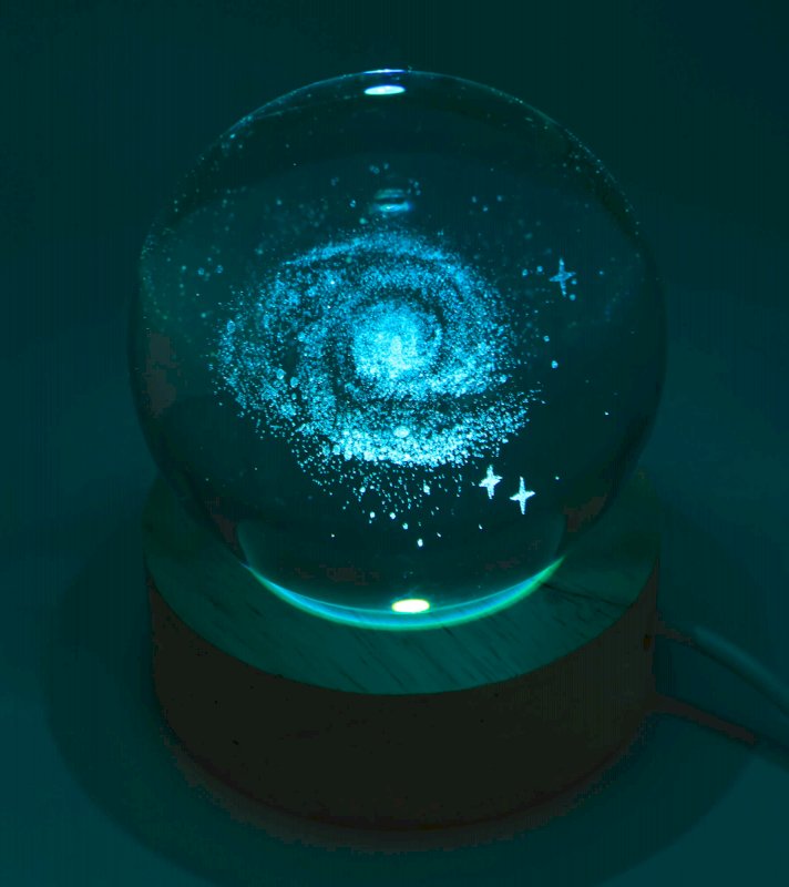 Veilleuse USB Verre Galaxie Multicolore 9cm – Gravure Intérieure Lumière Changeante