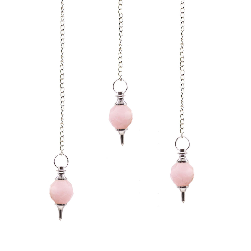 Pendule à facettes en quartz rose