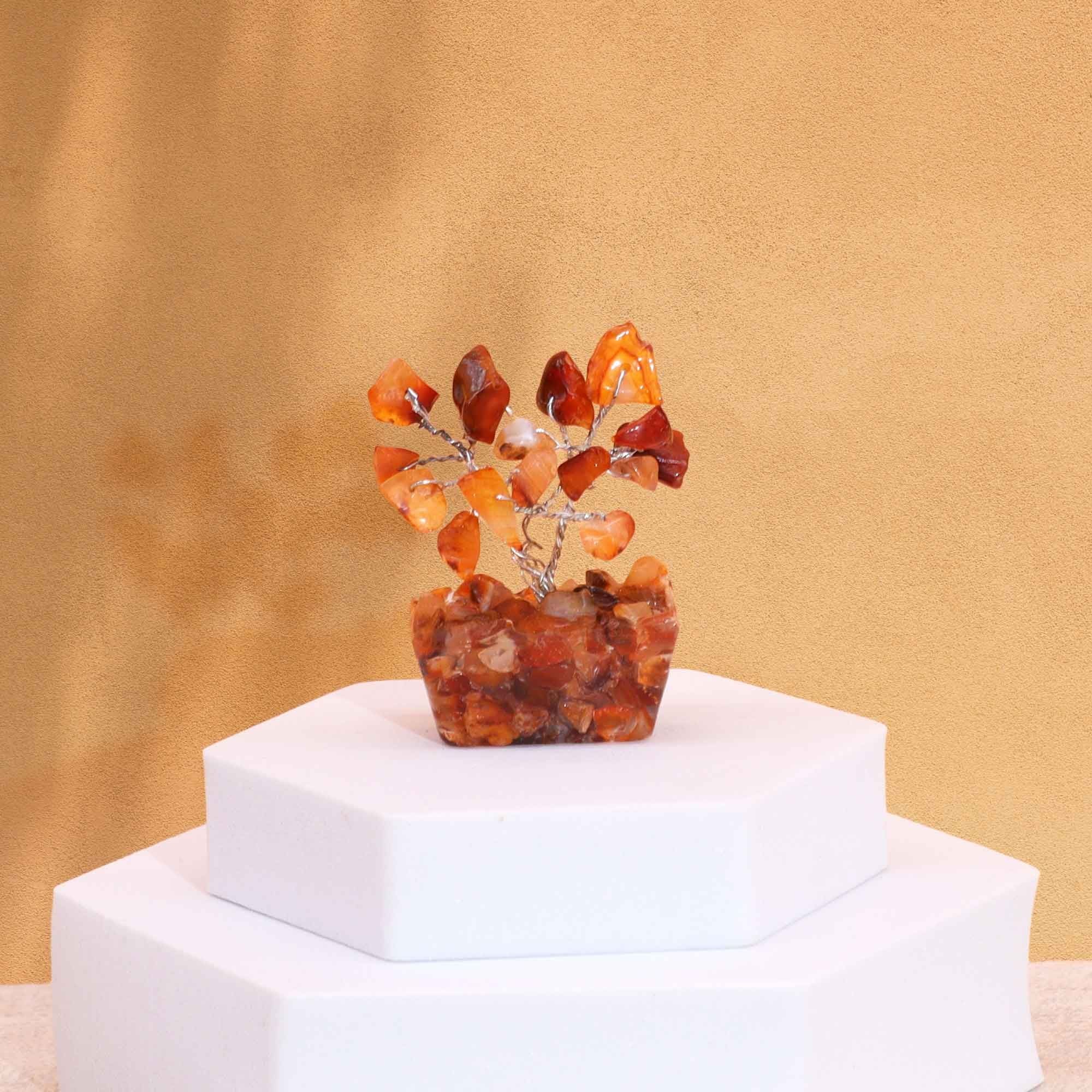 Mini Arbres en Pierres Précieuses sur Base d'Orgonite – Cornaline (15 pierres)