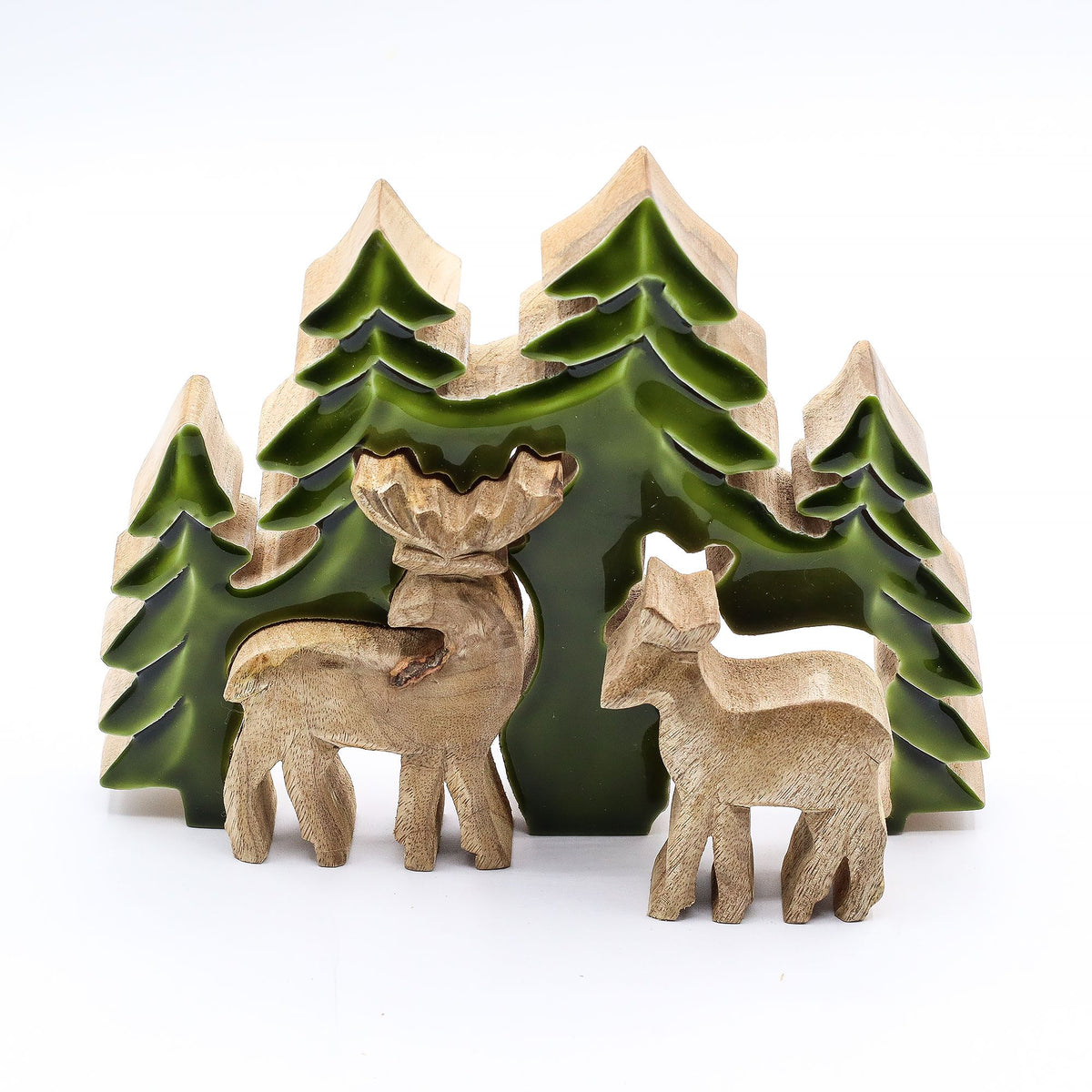 * Perdu dans la forêt – Décoration en bois 3D à deux cerfs – 18 × 23 cm
