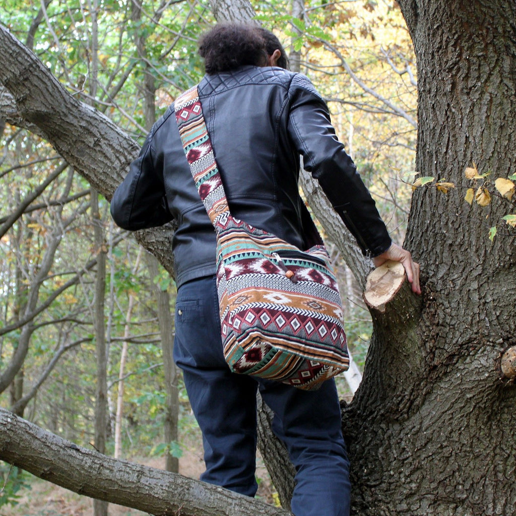 Sac À Dos Étudiant Jacquard Ethnique – Coloris Chocolat | Style Népalais | Artisanal