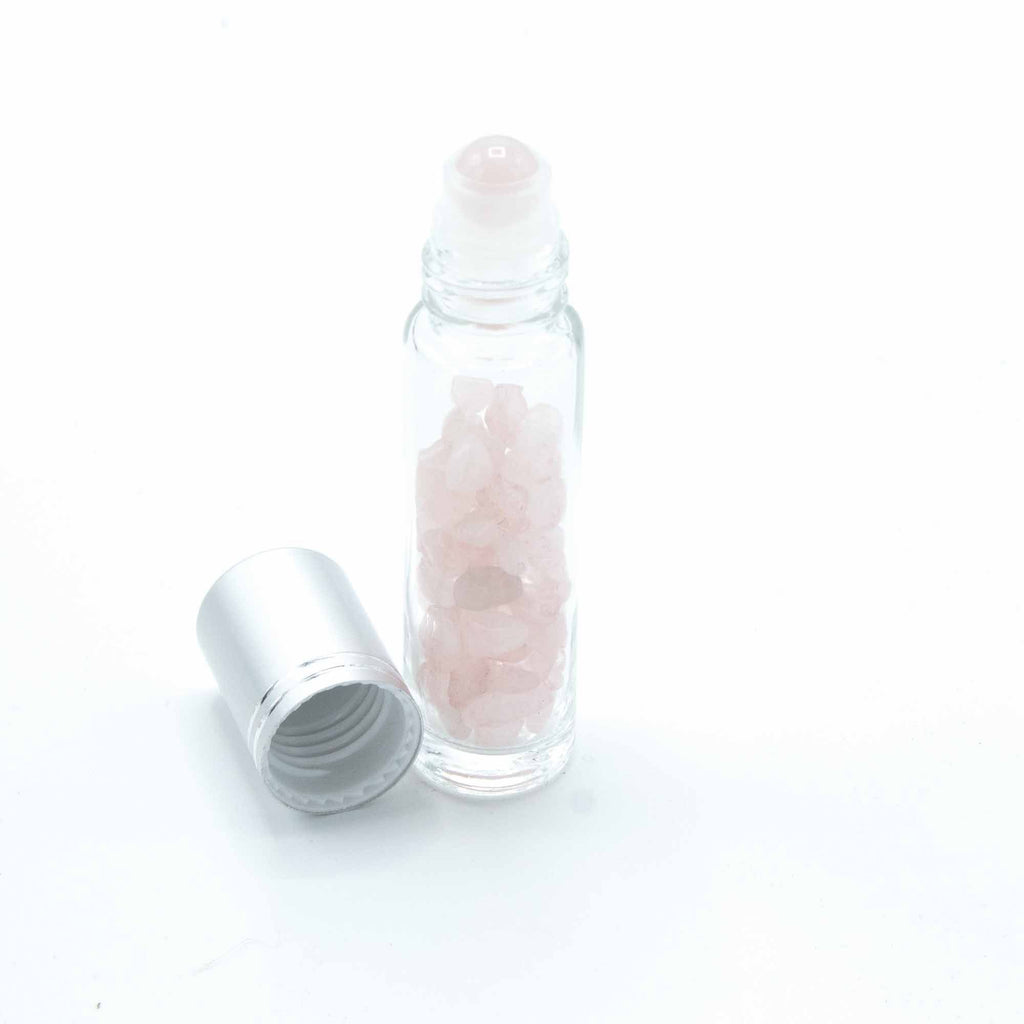 Flacon roll-on 5 ml pour huiles essentielles en quartz rose, capuchon argenté et bille en pierre