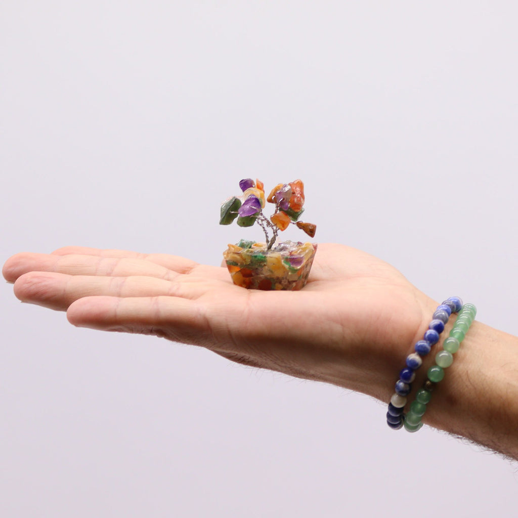 Mini Arbres en Pierres Précieuses sur Base d'Orgonite – Multi-Pierres (15 pierres)
