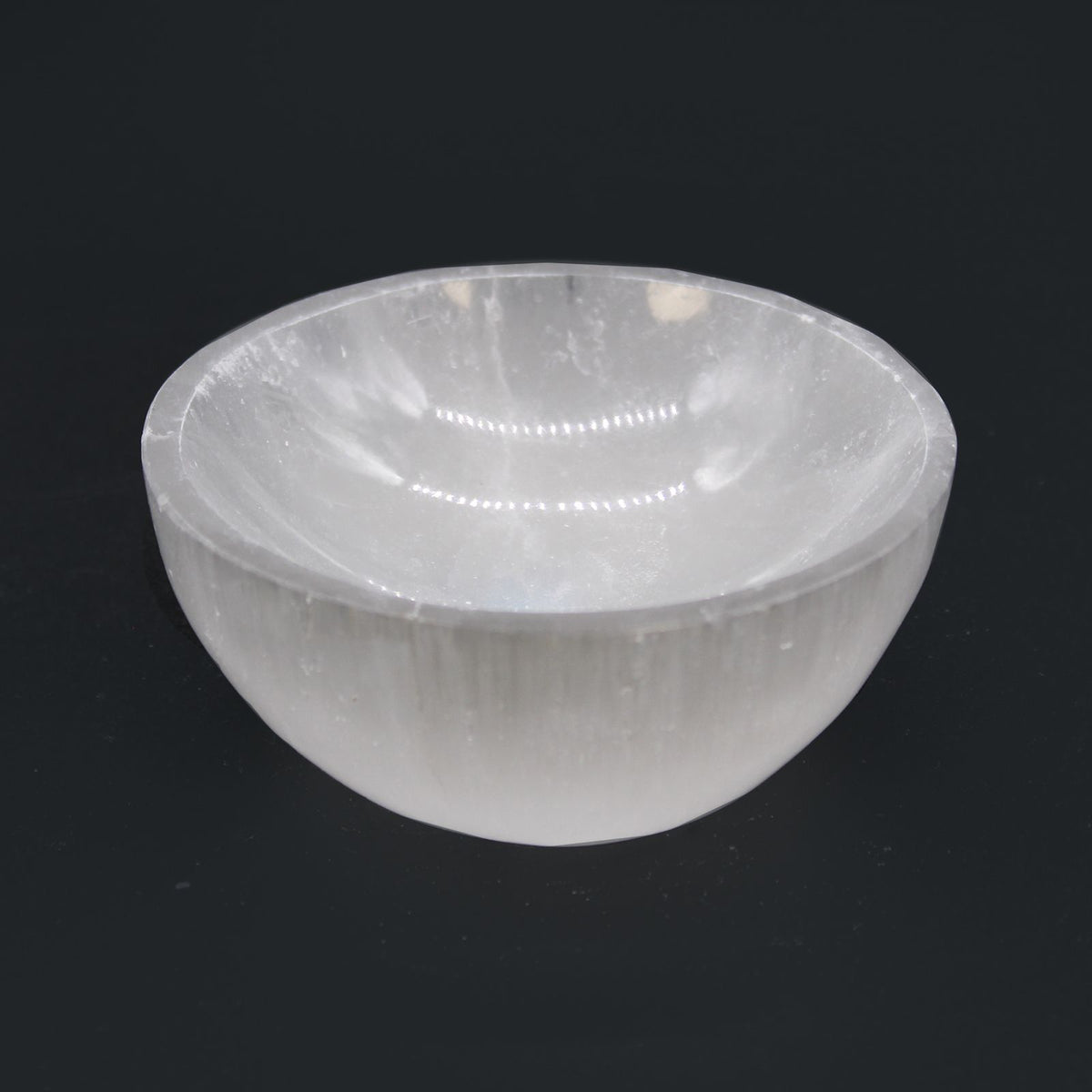 Coupelle ronde en sélénite – 8 cm