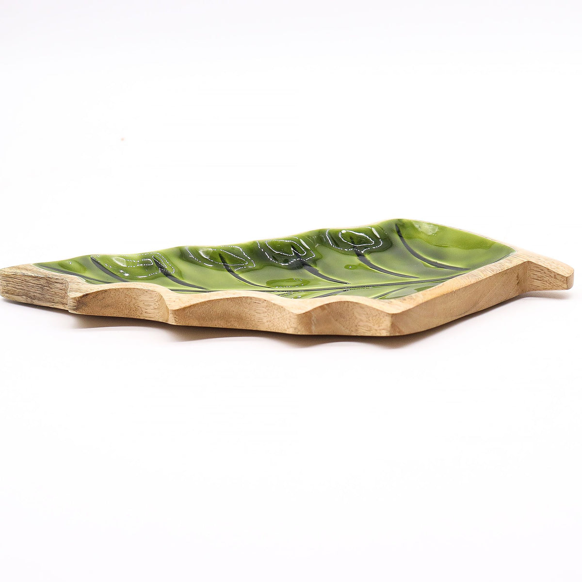 * Perdu dans la forêt – Bol en bois émaillé en forme de feuille – 33 × 17 cm