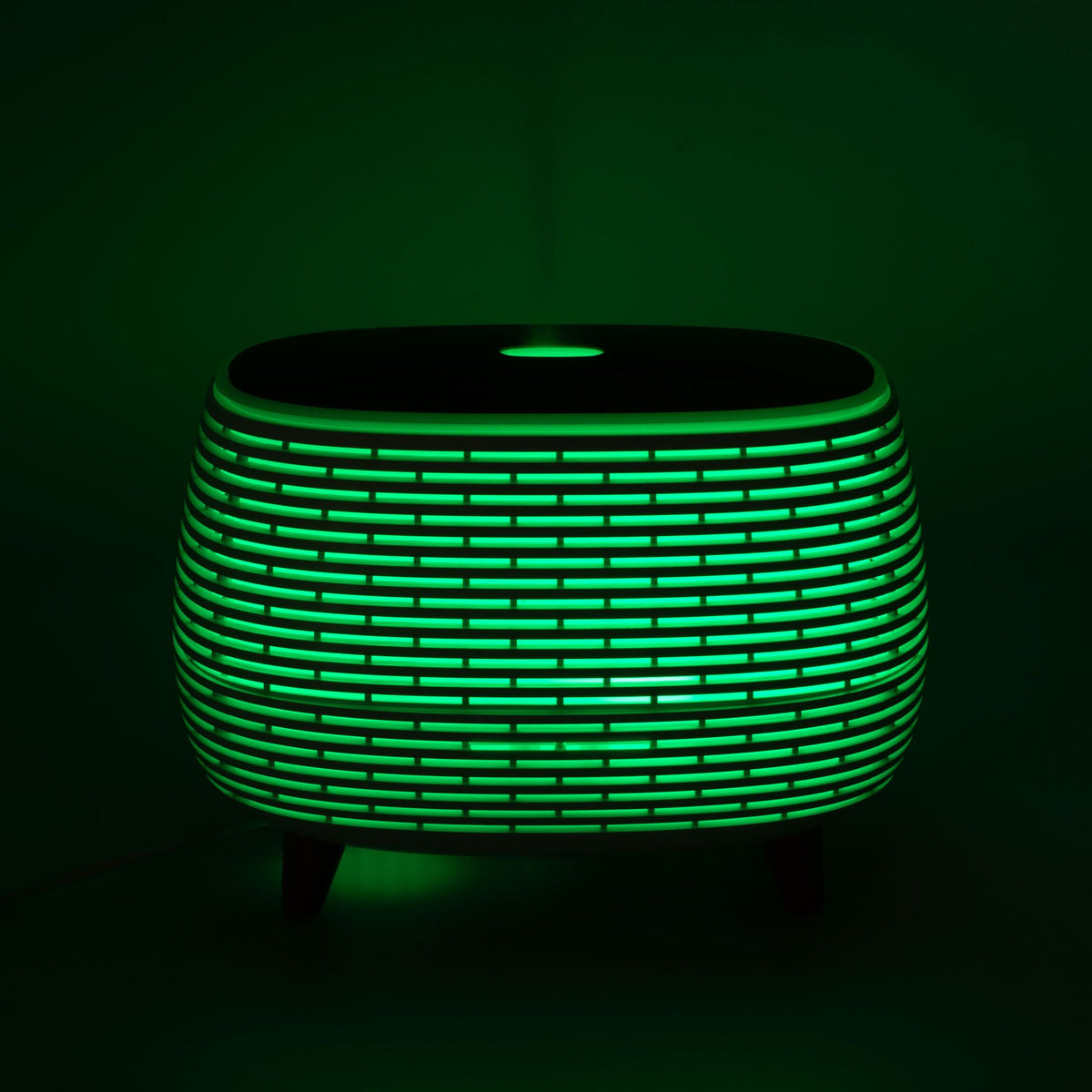 * Diffuseur aromatique au design futuriste rainuré avec éclairage multicolore