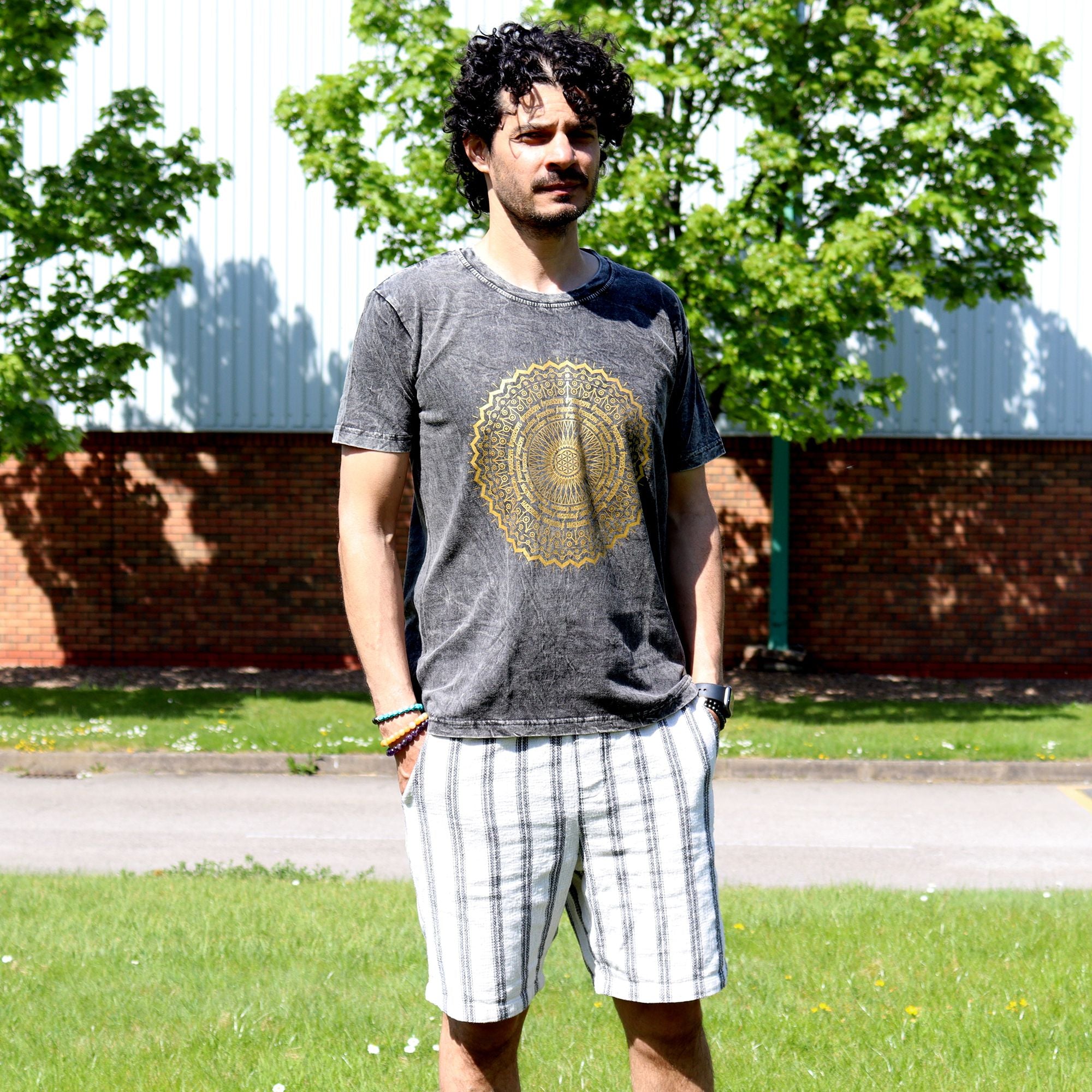 * T-Shirt en Coton Délavé Nomad Sari – Mandala – Gris Foncé – M