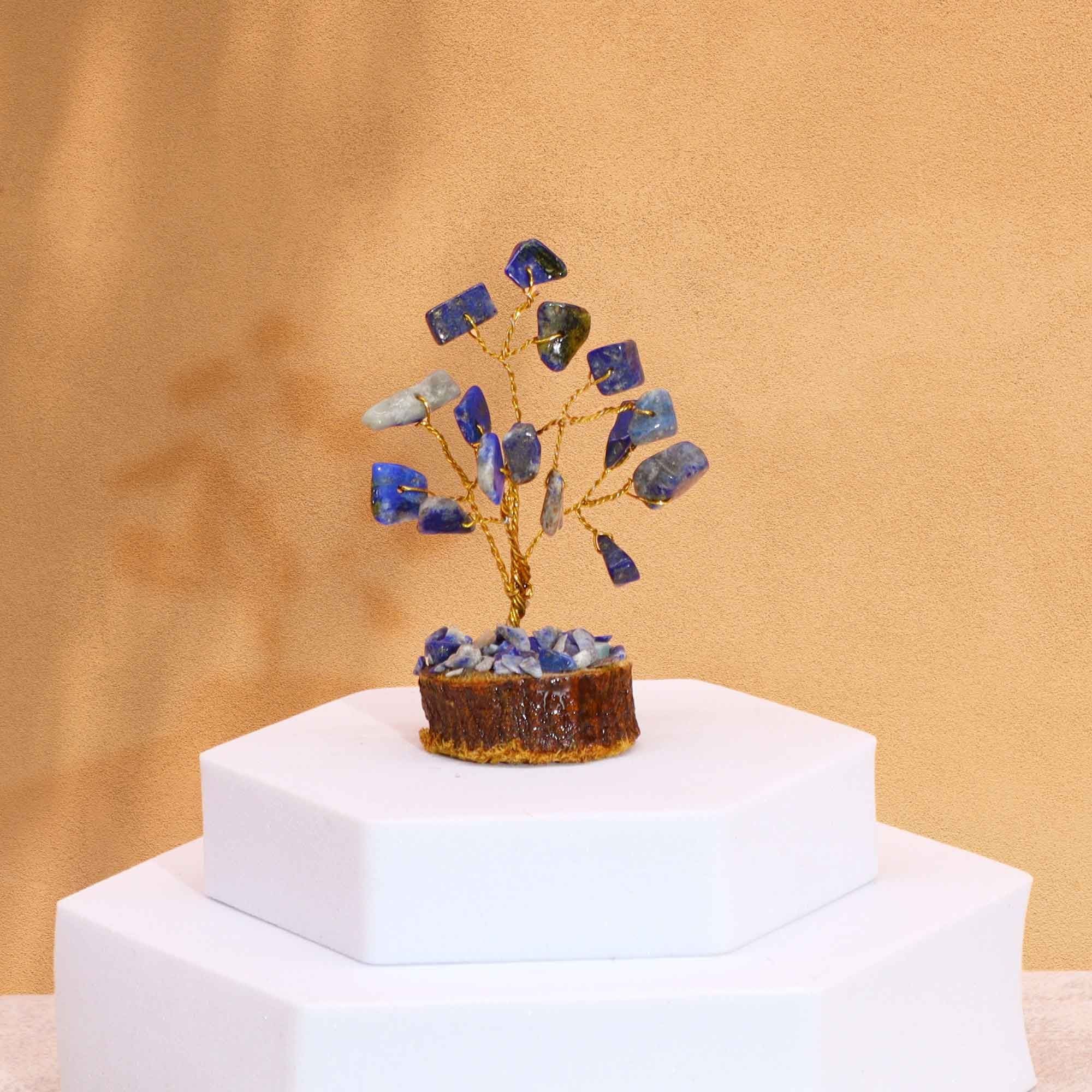 Mini Arbres en Pierres Précieuses sur Socle en Bois – Sodalite (15 pierres)