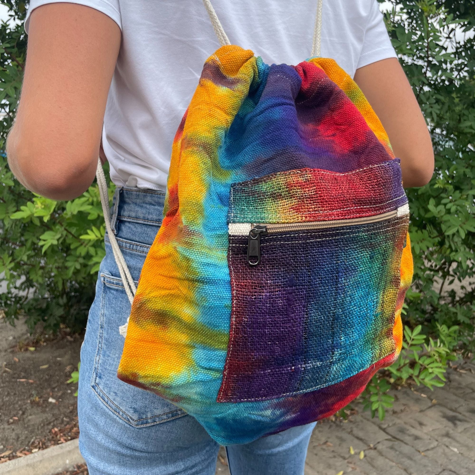 Sac à Cordon Tie-Dye en Chanvre – Teinture Artisanale | Fait Main Népal
