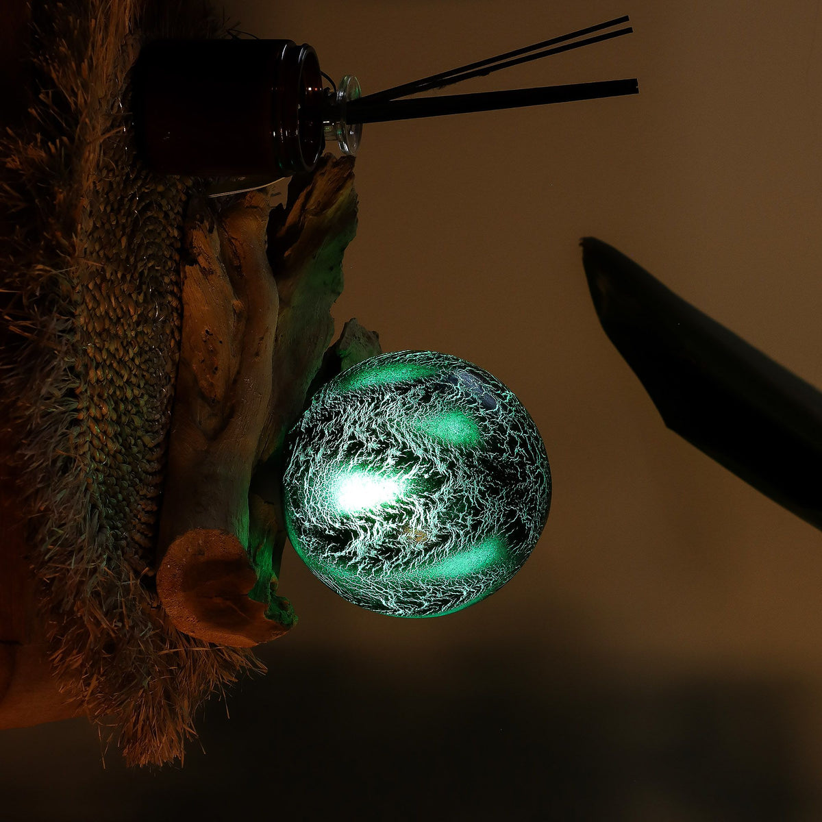 * Lampe DriftGlow en bois flotté, abat-jour craquelé vert émeraude