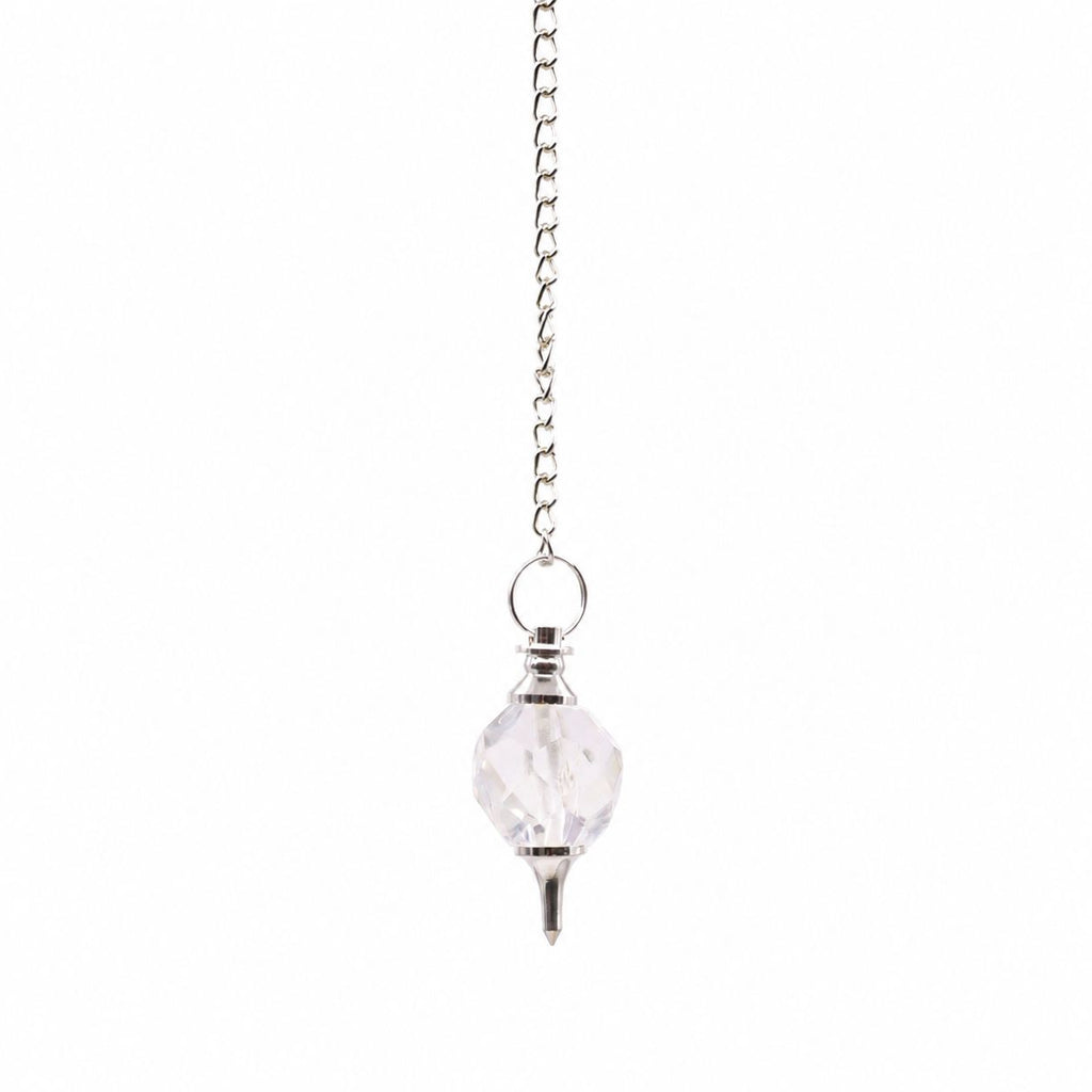 Pendule à facettes en cristal de roche