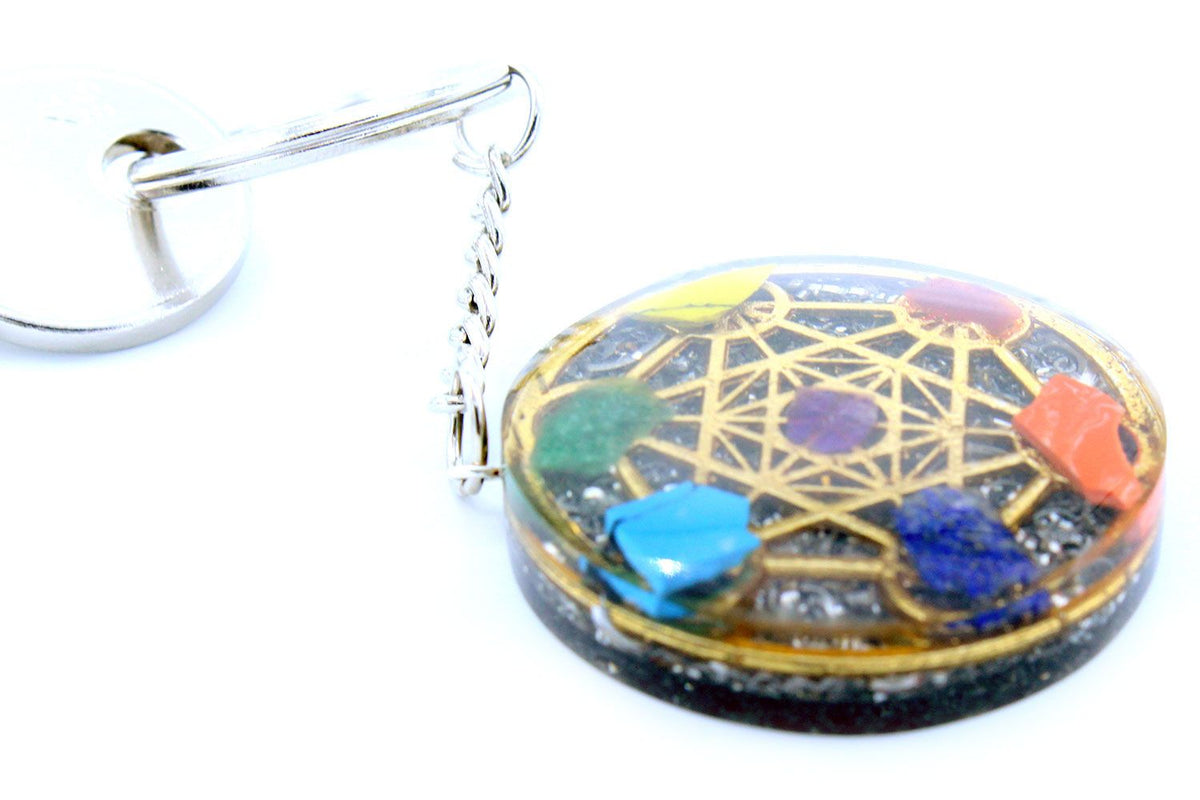 * Porte-clés rond en orgonite – Sept chakras