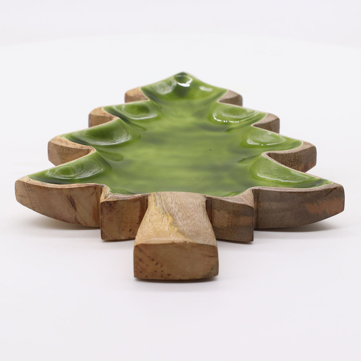 * Perdu dans la forêt – Bol en bois émaillé en forme de sapin – 25 × 19 cm