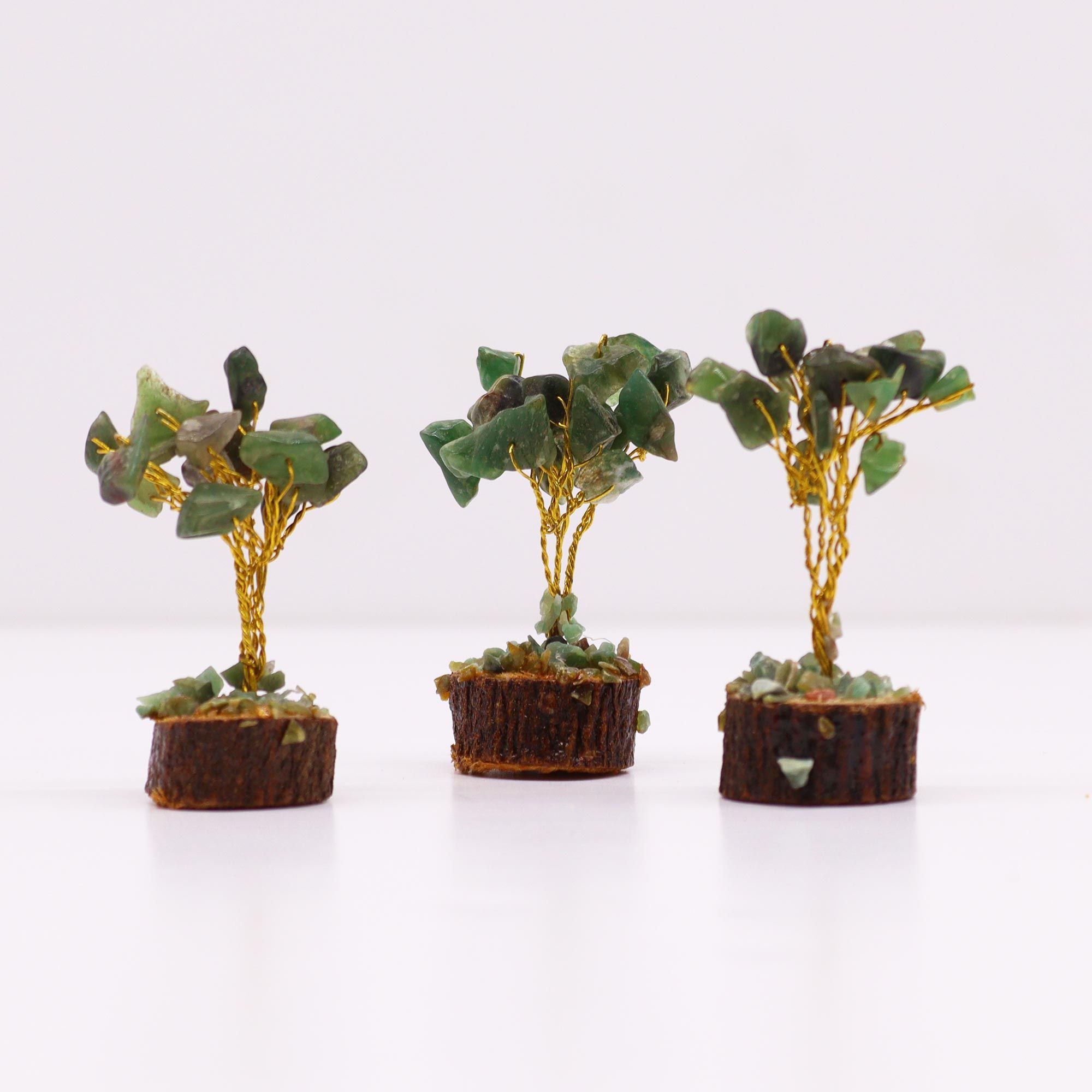 Mini Arbres en Pierres Précieuses sur Socle en Bois – Aventurine Verte (15 pierres)