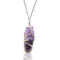Collier cascade en améthyste brute enroulée
