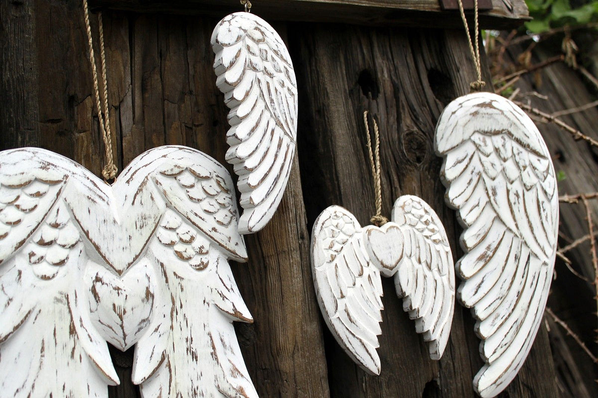 Aile d’ange sculptée à la main – 30 cm