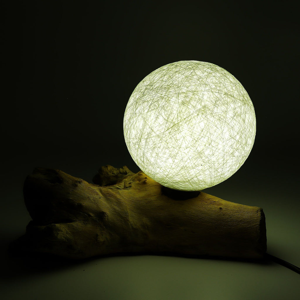 * Lampe DriftGlow Cotton Luna – Abat-jour ivoire et pied en bois flotté