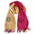 * Nomad Sari – Écharpe de bénédiction de voyage – 170 × 50 cm – Au revoir à Katmandou