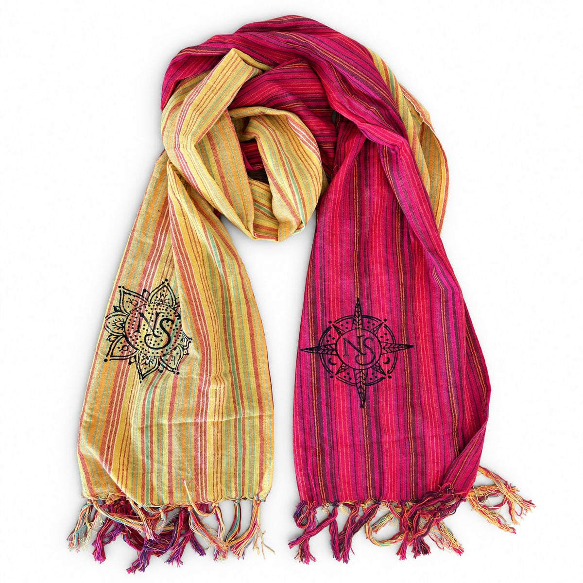 * Nomad Sari – Écharpe de bénédiction de voyage – 170 × 50 cm – Au revoir à Katmandou