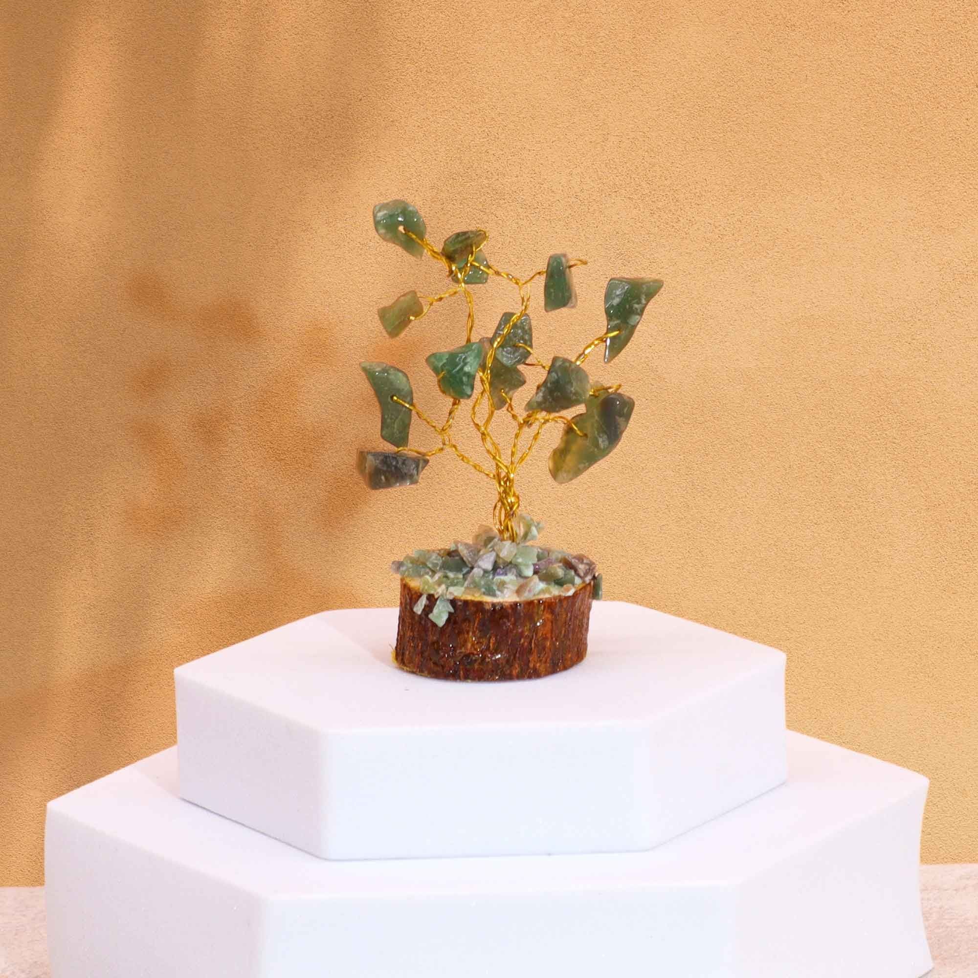 Mini Arbres en Pierres Précieuses sur Socle en Bois – Aventurine Verte (15 pierres)