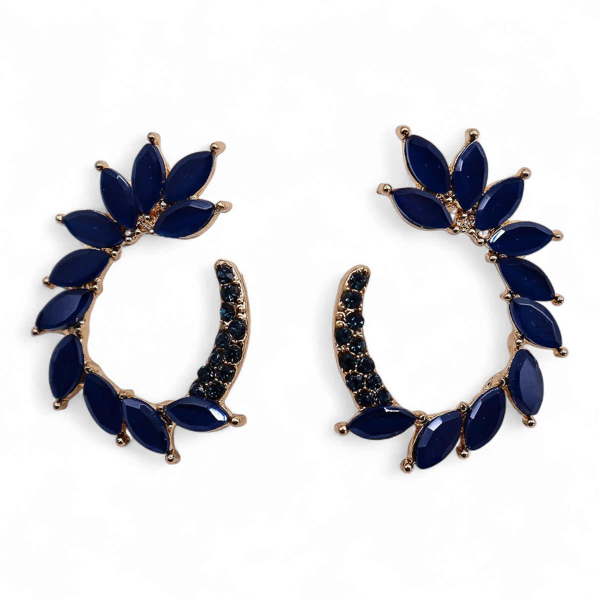 * Boucles d’oreilles créoles en verre vintage bleu royal