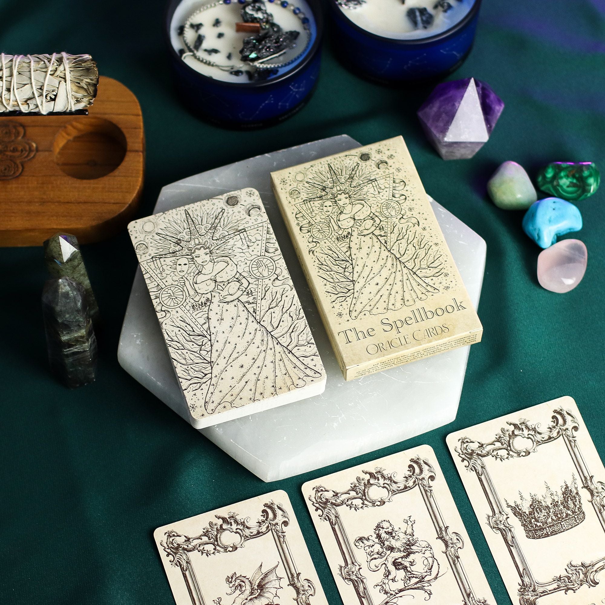 Le Grimoire – Cartes Oracle de Sorcellerie